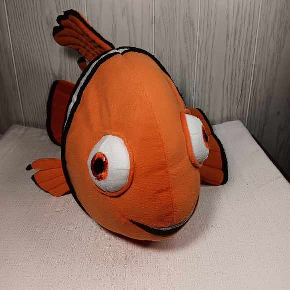 Disney Pixar Finding Dory Nemo Plush Clown fish stuffed animal pillow lovey - Picture 9 of 10